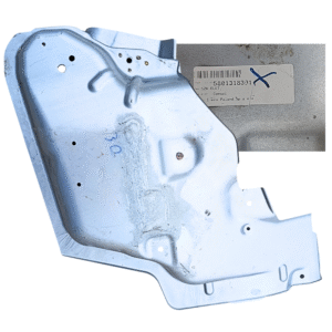 Poszycie błotnika lewego fartuch Iveco OE 5801318391